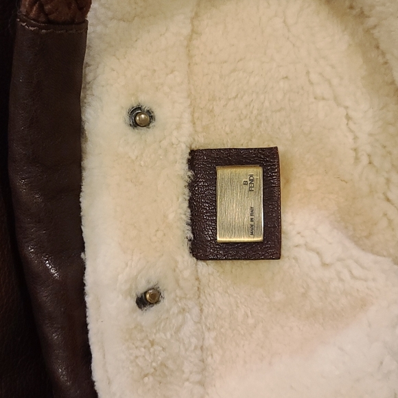 πRAREπ FENDI SHEARLING LEATHER BAG - Picture 14 of 14